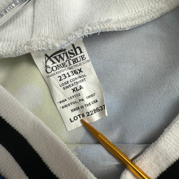 Awish Come True Mens Sweatshirt Size XL Graffiti Print Streetwear Dance Costume - Picture 3 of 7